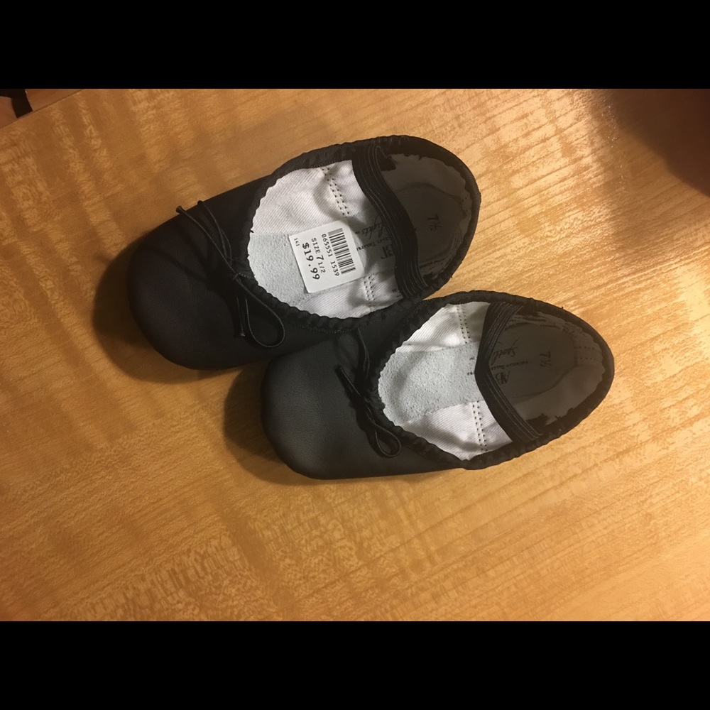 Ballet shoes